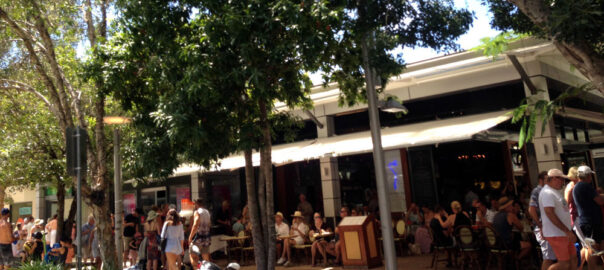 Noosa Heads Transport: Hastings Street to Brisbane Airport Private Transfers