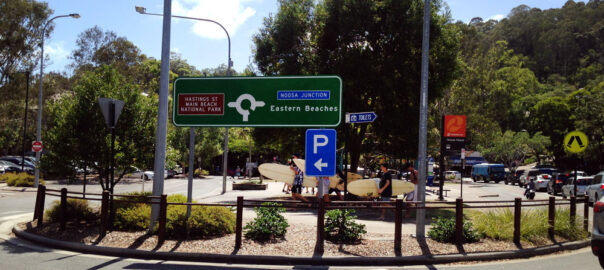 Noosa Heads Transport: Noosa Junction, Hasting Street to Brisbane Airport Private Transfers