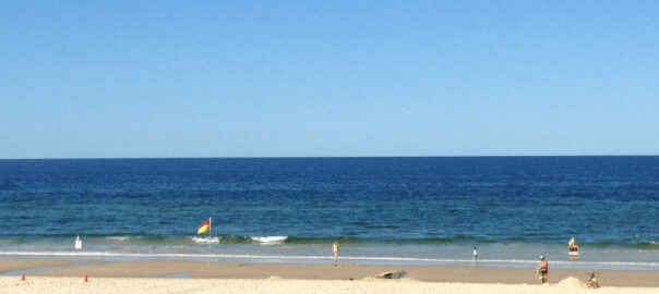 Broad Beach to Brisbane Airport Transfers- Watch your traffic and more